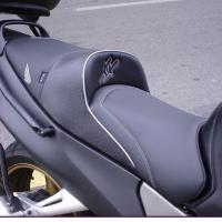 Selle réaliée par TJLSellier.com de HONDA - CBR