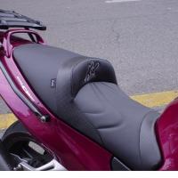 Selle réaliée par TJLSellier.com de HONDA - CBR