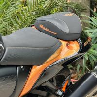 Selle réaliée par TJLSellier.com de SUZUKI - hayabusa