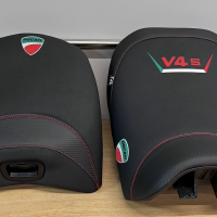 Selle réaliée par TJLSellier.com de DUCATI - V4s